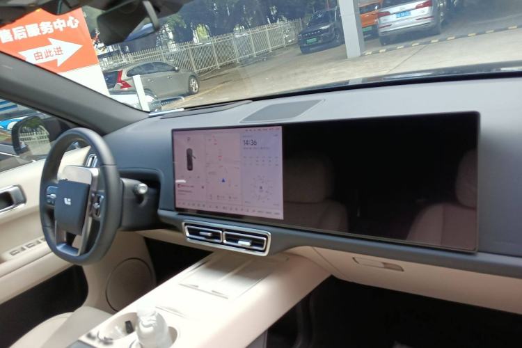 Used Li Auto L6 2024 PRO Model
