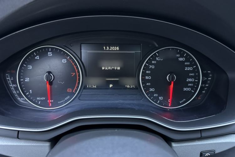 Used Audi A4L 2017 Plus 40 TFSI Ambition Model
