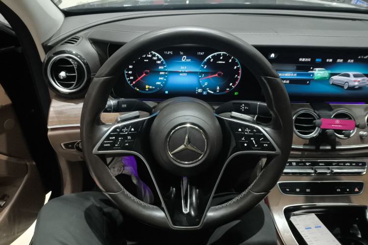 Used Mercedes-Benz E-Class 2022 Second Facelift E 260 L
