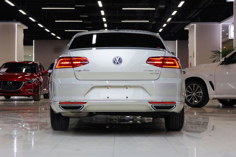 Used Volkswagen Magotan 2018 330TSI DSG Luxury Model