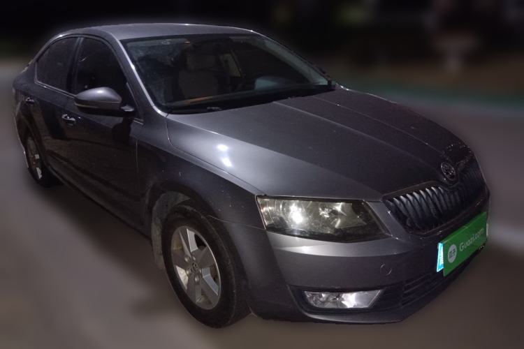 Used Skoda Octavia 2015 1.6L Manual Eado Edition
