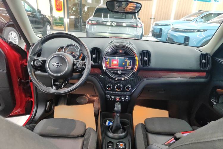 Used  Countryman 2018 1.5T COOPER Artist
