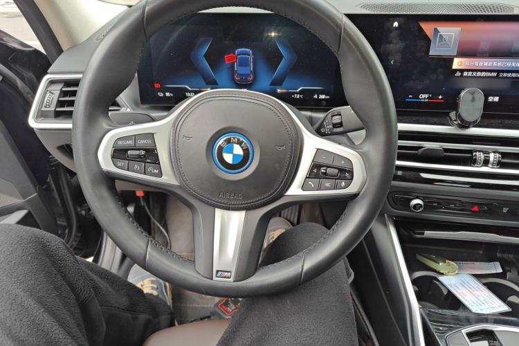 Used BMW i3 2022 eDrive 35 L
