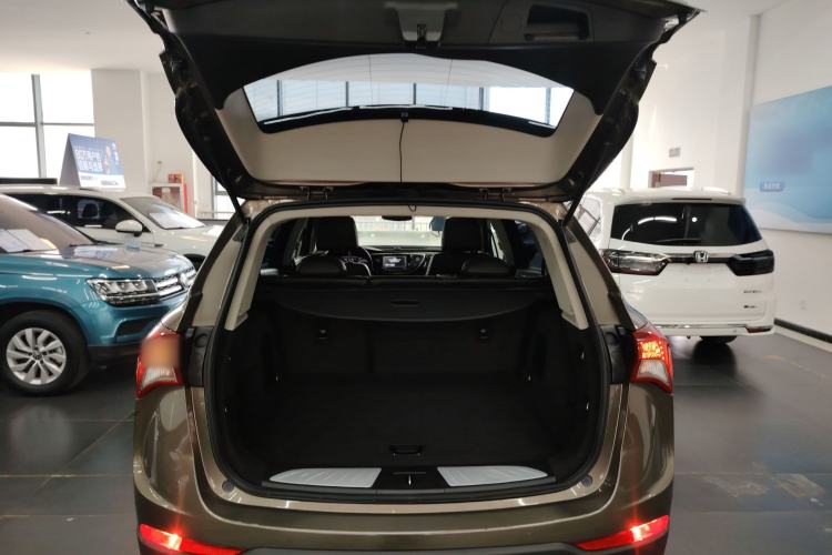 Used Buick Envision 2019 20T Two-Wheel Drive Elite Version China VI Standard
