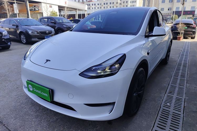Used Tesla Model Y 2023 Long-Range All-Wheel-Drive Version