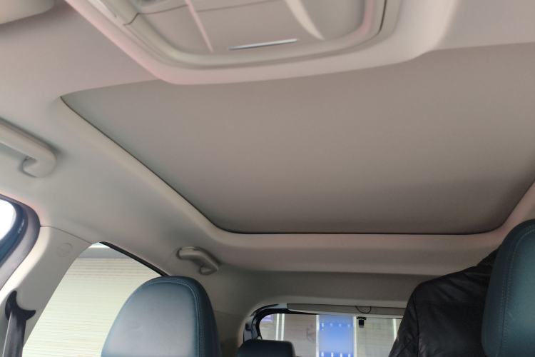 Used ORA Good Cat 2023 401 km Standard Range Premium Version Lithium Iron Phosphate
