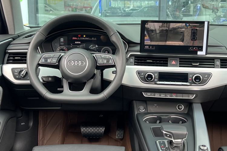 Used Audi A4L 2022 40 TFSI Luxury Dynamic Model
