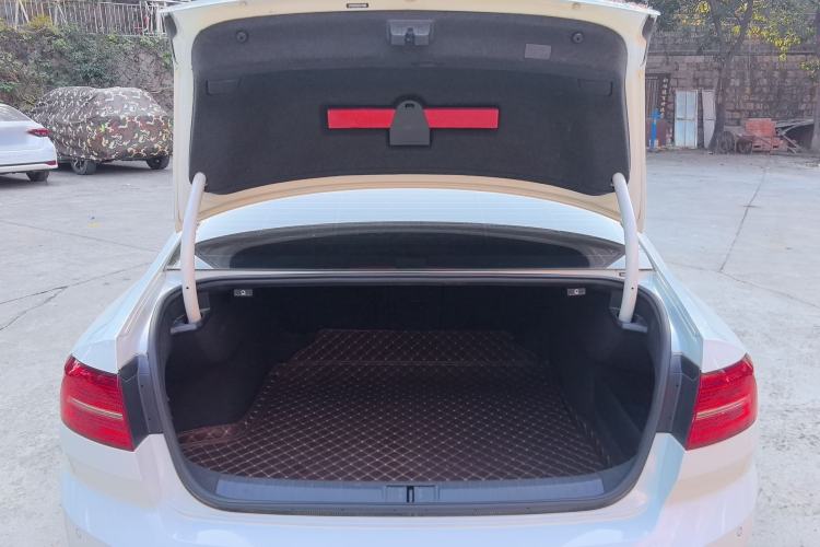 Used Volkswagen Magotan 2018 Facelift 330TSI DSG Luxury Model
