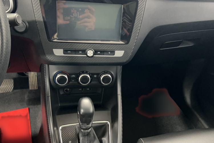 TDK.VehicleDetails.img