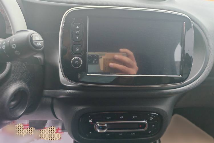 Used  fortwo 2018 1.0L 52kW Hardtop Dynamic Version China V
