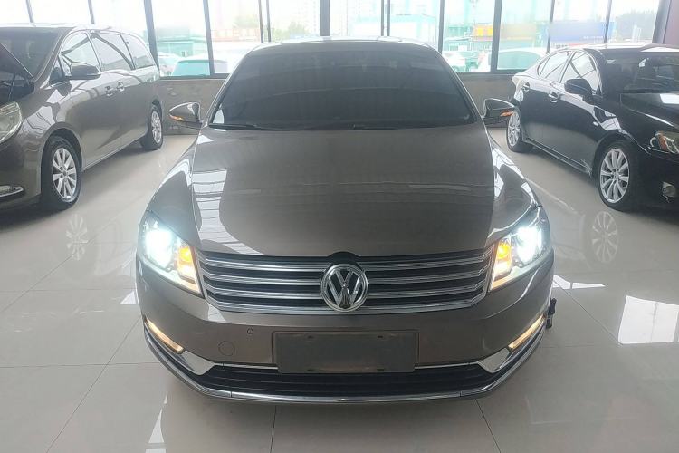 Used Volkswagen Magotan 2015 Revised 1.8TSI Prestige Version
