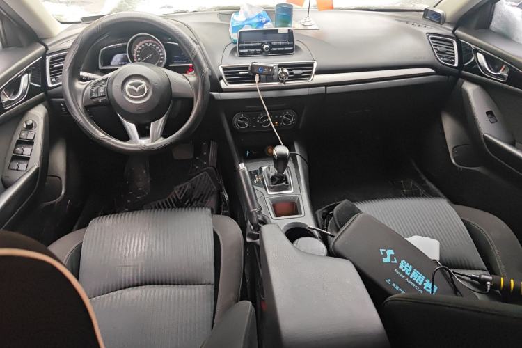 Used Mazda Mazda 3 Axela 2016 Sedan 1.5L Automatic Comfort Model
