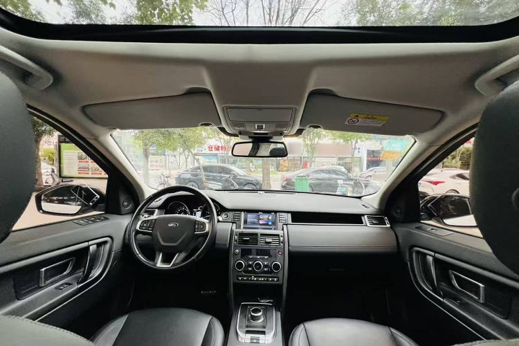 Used Land Rover Discovery Sport 2019 240 PS PURE Edition China VI Standard
