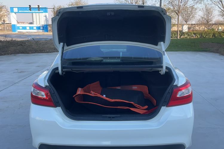 Used Nissan Teana 2016 Revised Version 2.0L XL Comfort Edition
