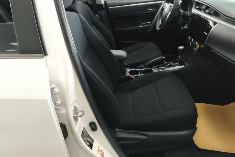 Used Toyota Corolla 2017 1.2T CVT GL
