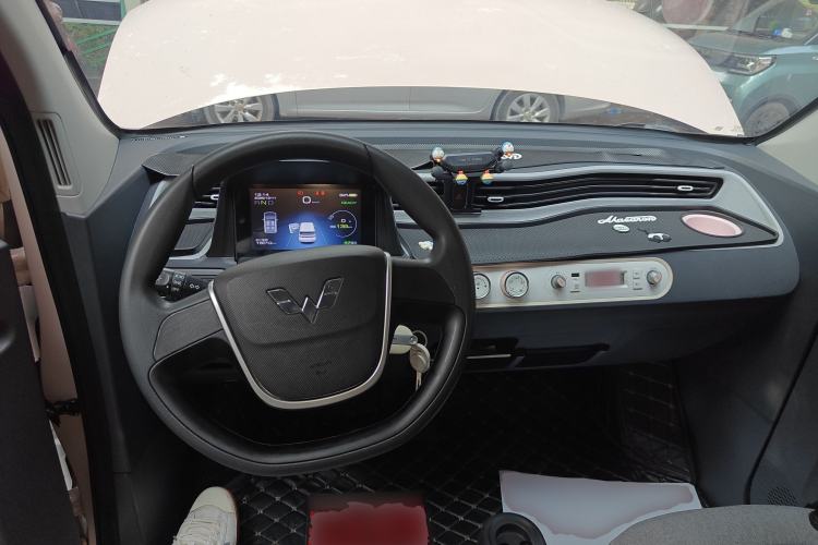 Used Wuling Hongguang MINIEV 2022 Macaron Premium Model – Lithium Iron Phosphate
