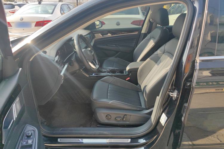 Used Volkswagen Passat 2022 330TSI Starry Elite Edition
