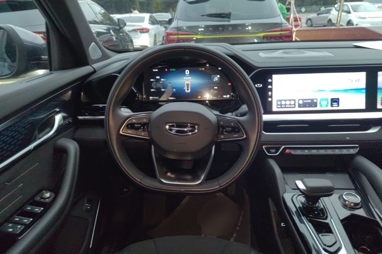 Used Geely Auto Monjaro L 2024 2.0TD High-Power Automatic Two-Wheel Drive Skyline Edition
