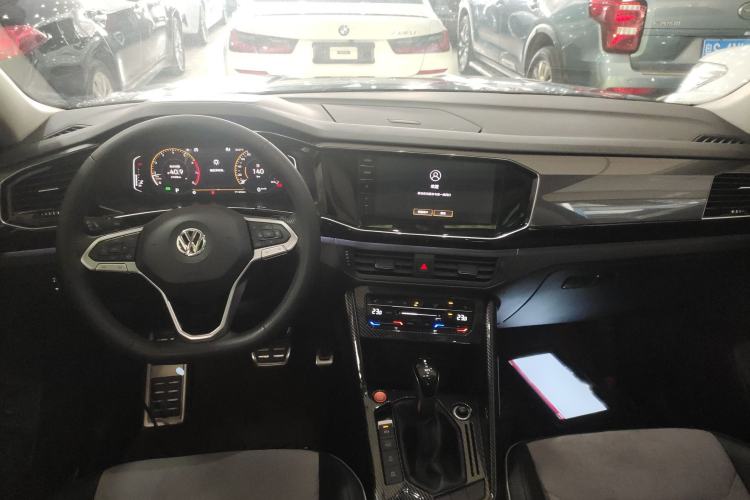 Used Volkswagen Tayron X 2020 330TSI Two-Wheel Drive Luxury Smart Connectivity Version
