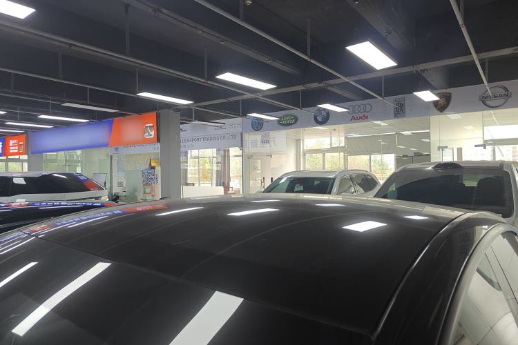 Used Tesla Model Y 2026 Rear-Drive Model
