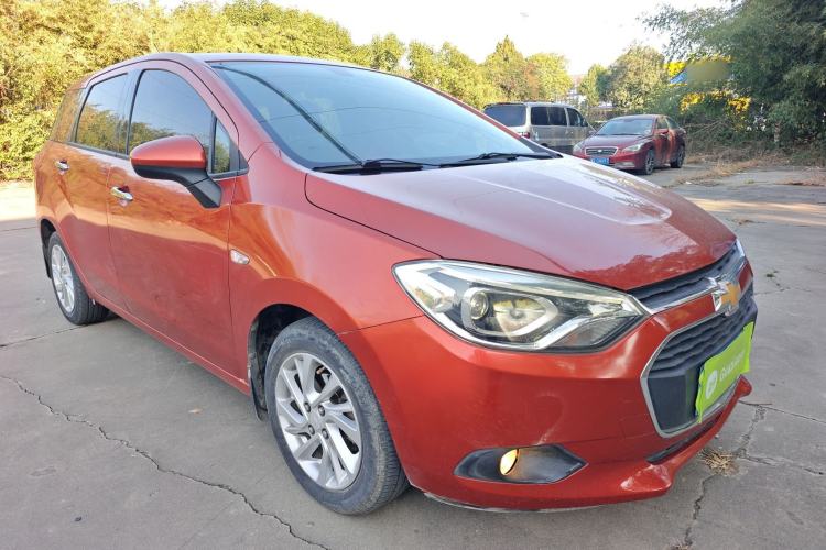 Used Chevrolet Lova RV 2016 1.5L Automatic FunDrive Edition
