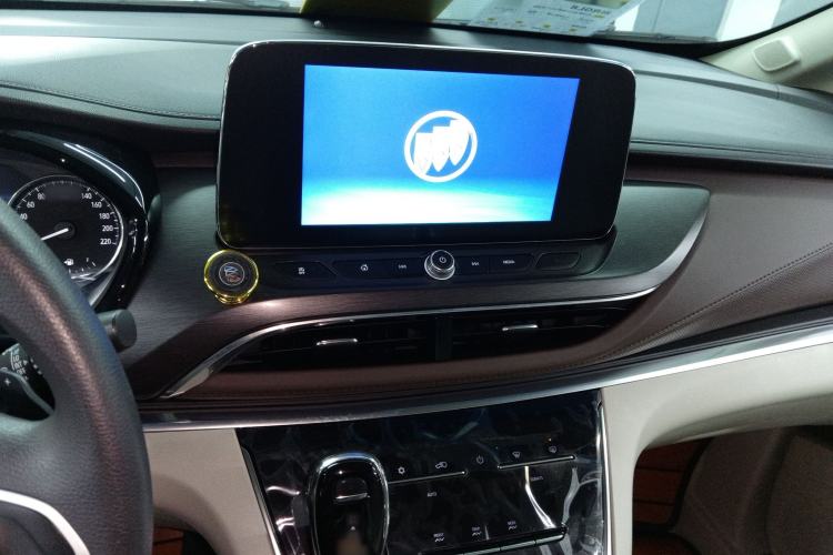 Used Buick GL8 2022 Land Cruiser Executive Class 652T Comfort Model
