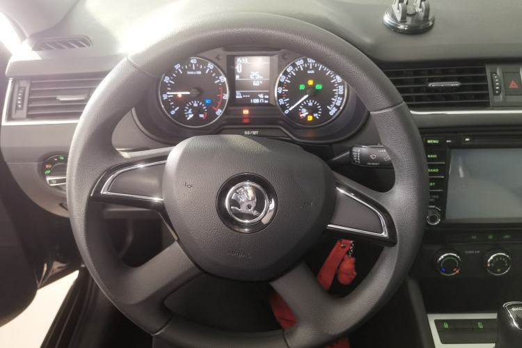 Used Skoda Octavia 2016 1.6L Automatic Chuanxing Edition