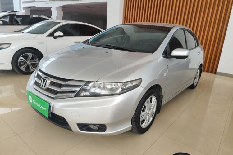 Used Honda City Classic 2012 1.5L manual Comfort version