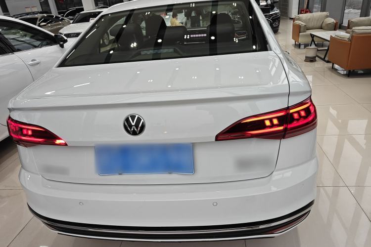 Used Volkswagen Bora 2023 200TSI DSG SmartDrive PRO Edition