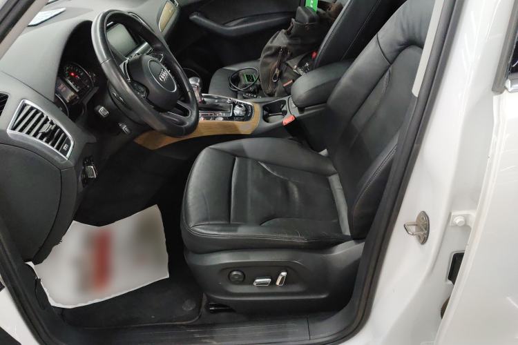 Used Audi Q5 2013 40 TFSI Luxury Model
