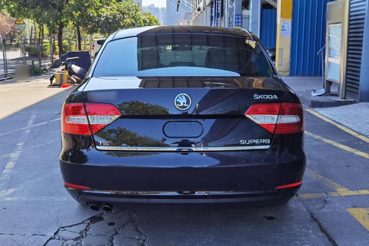 Used Skoda Superb 2013 1.8TSI Automatic Yashi Edition