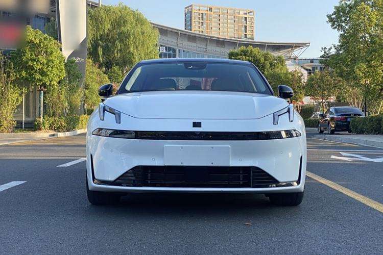 Used Lynk & Co 07 2024 EM-P 126 Long-Range Halo
