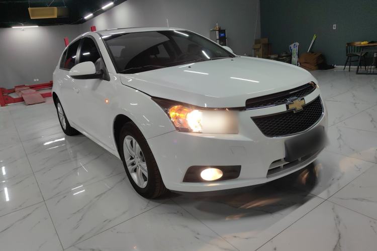 Used Chevrolet Cruze 2013 Hatchback 1.6L Automatic Luxury Model
