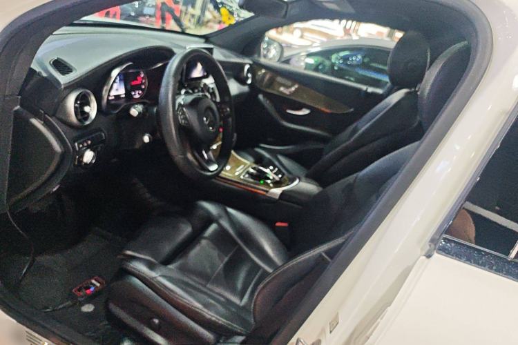 Used Mercedes-Benz GLC Coupe 2019 GLC 260 4MATIC Coupe SUV
