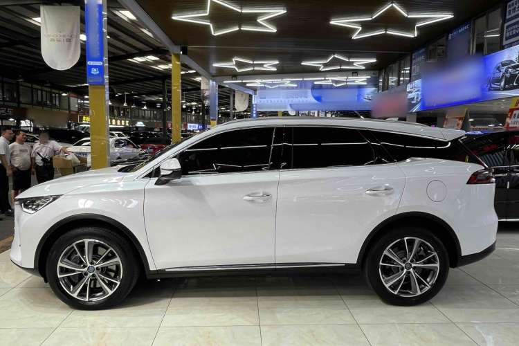 Used BYD Tang New Energy 2019 DM 2.0T All-Wheel Drive Smart Connect Enjoyment Model 5 Seats China VI Standard