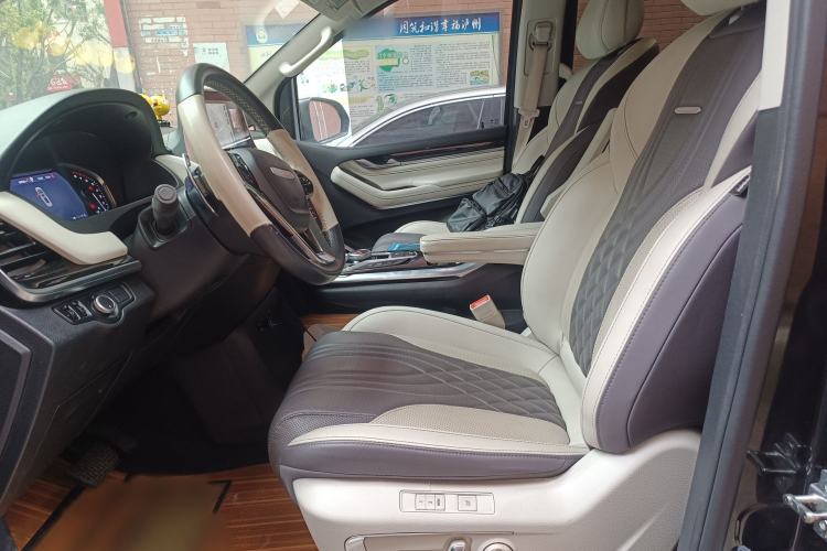 Used SAIC MAXUS G20 2020 2.0T Gasoline Automatic ZhiZun Edition