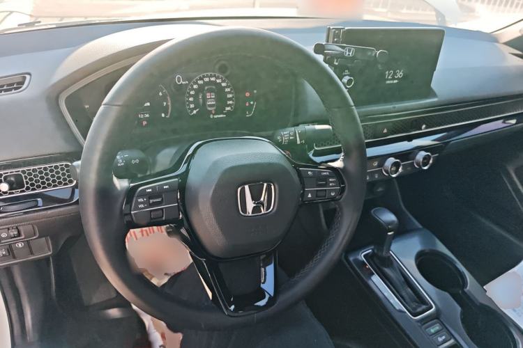 Used Honda Civic 2022 240TURBO CVT Dynamic Edition
