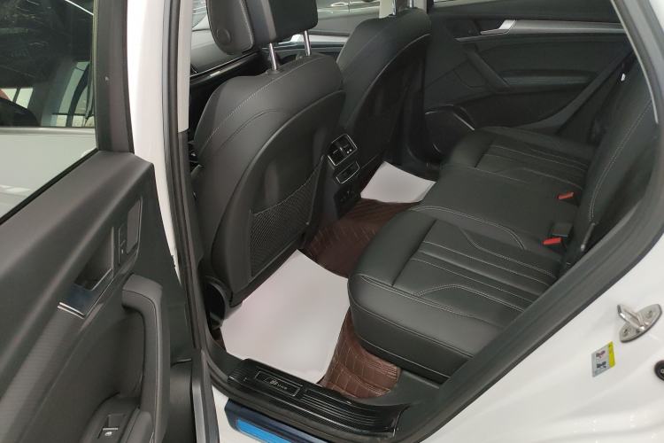 Used Audi Q5L 2022 40T Luxury Dynamic Model
