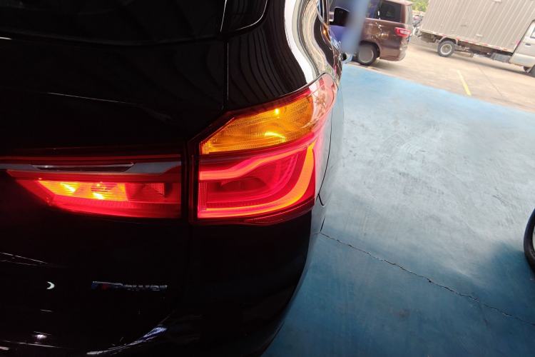 Used BMW X1 2016 sDrive18Li Premium Edition
