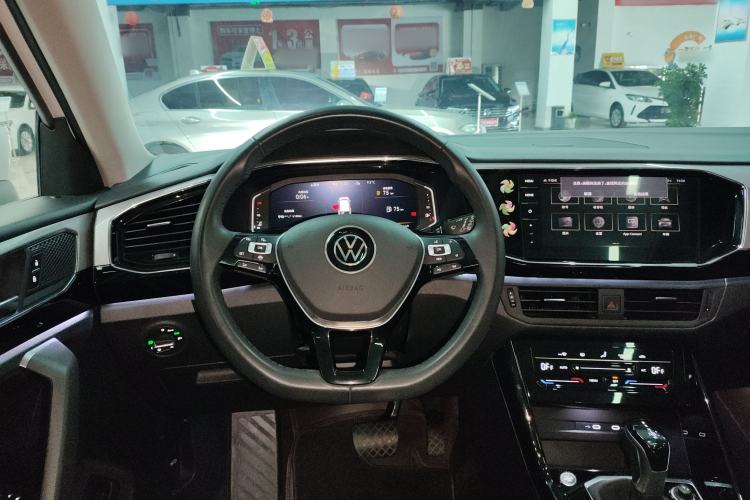 Used Volkswagen Tayron 2021 330TSI Two-Wheel Drive Luxury Smart Connectivity Version