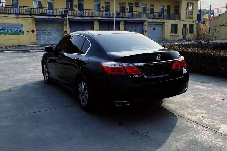 Used Honda Accord 2015 2.0L LX Comfort Edition
