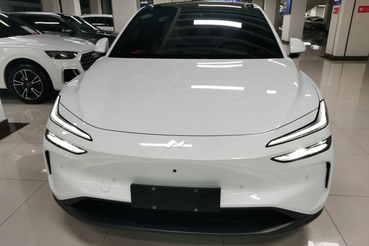 Used ONVO L60 2024 60 kWh Rear-Drive Version
