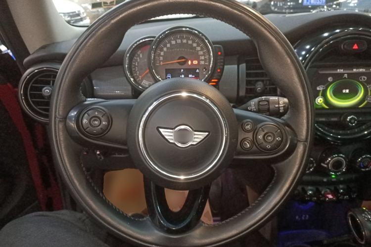 Used  MINI 2014 1.5T COOPER Fun
