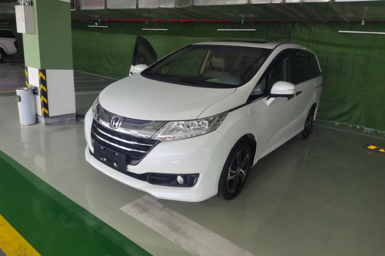 Used Honda Odyssey 2015 Updated Version 2.4L Smart Edition