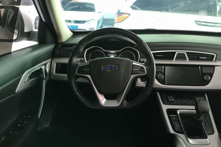 Used Geely Auto Emgrand X7 Sport 2018 2.0L Manual Two-Wheel Drive Zhiya Version