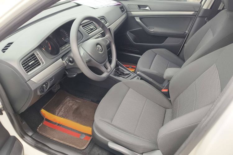 Used Volkswagen Lavida 2017 1.6L Automatic Fashion Edition
