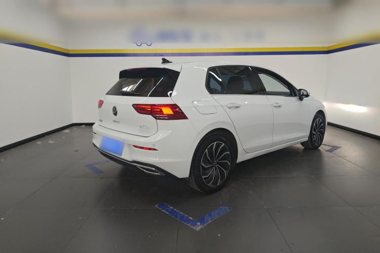 Used Volkswagen Golf 2023 Facelift 280TSI DSG Pro
