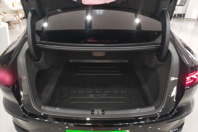 Used BYD Han 2023 DM-i Champion Edition 121KM Prestige Model