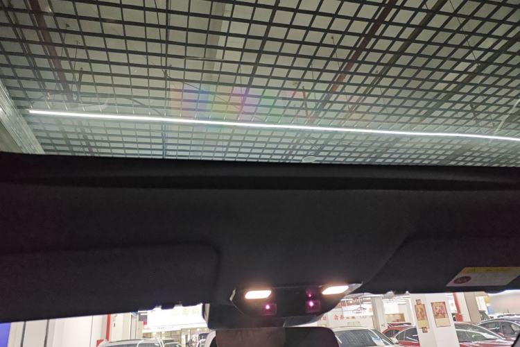 Used Li Auto L8 2023 Pro Model
