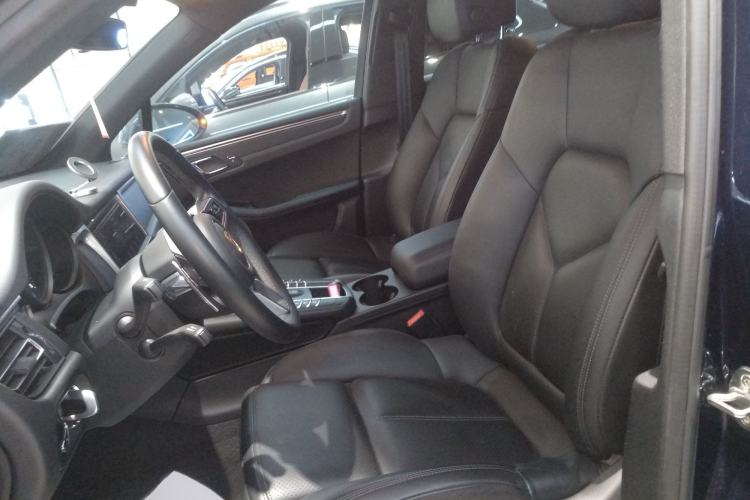 Used Porsche Macan 2018 Macan 2.0T
